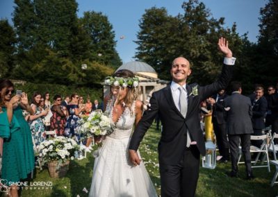 lancio petali al Matrimonio country chic in Villa Pesenti Agliardi, Bergamo