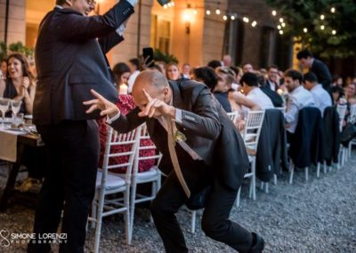 cena di nozze con ingresso dello sposo in stile corrida al Matrimonio civile in Villa Pesenti Agliardi, Bergamo