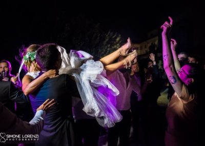 lancio sposa al Matrimonio civile in Villa Pesenti Agliardi, Bergamo